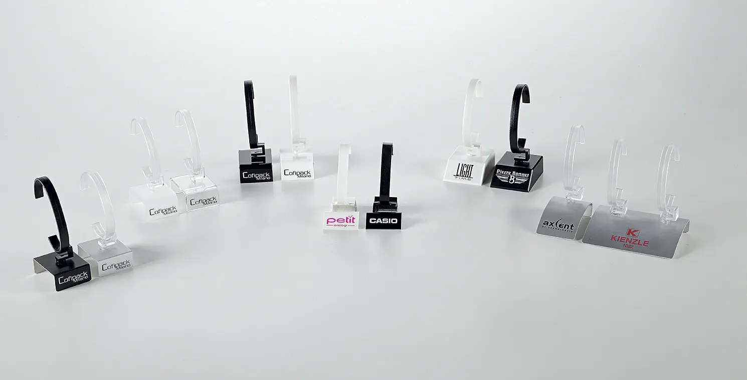 Window display cubes — cubes and window elements for watches, Cofipack Milano