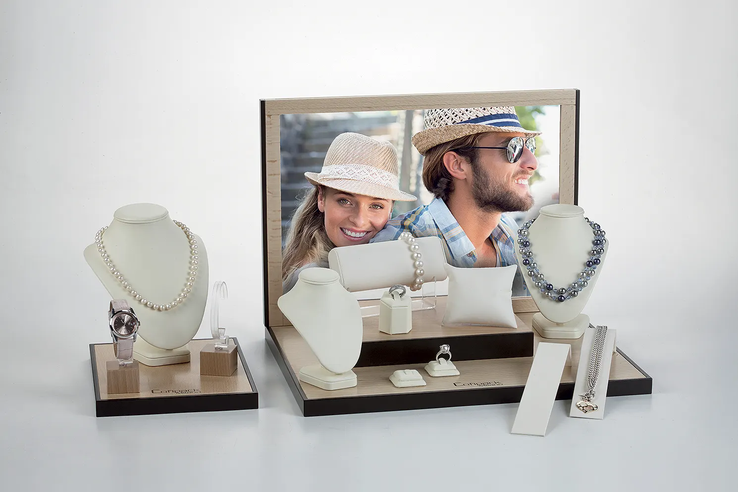 J 200 — displays for jewelry, Cofipack Milano