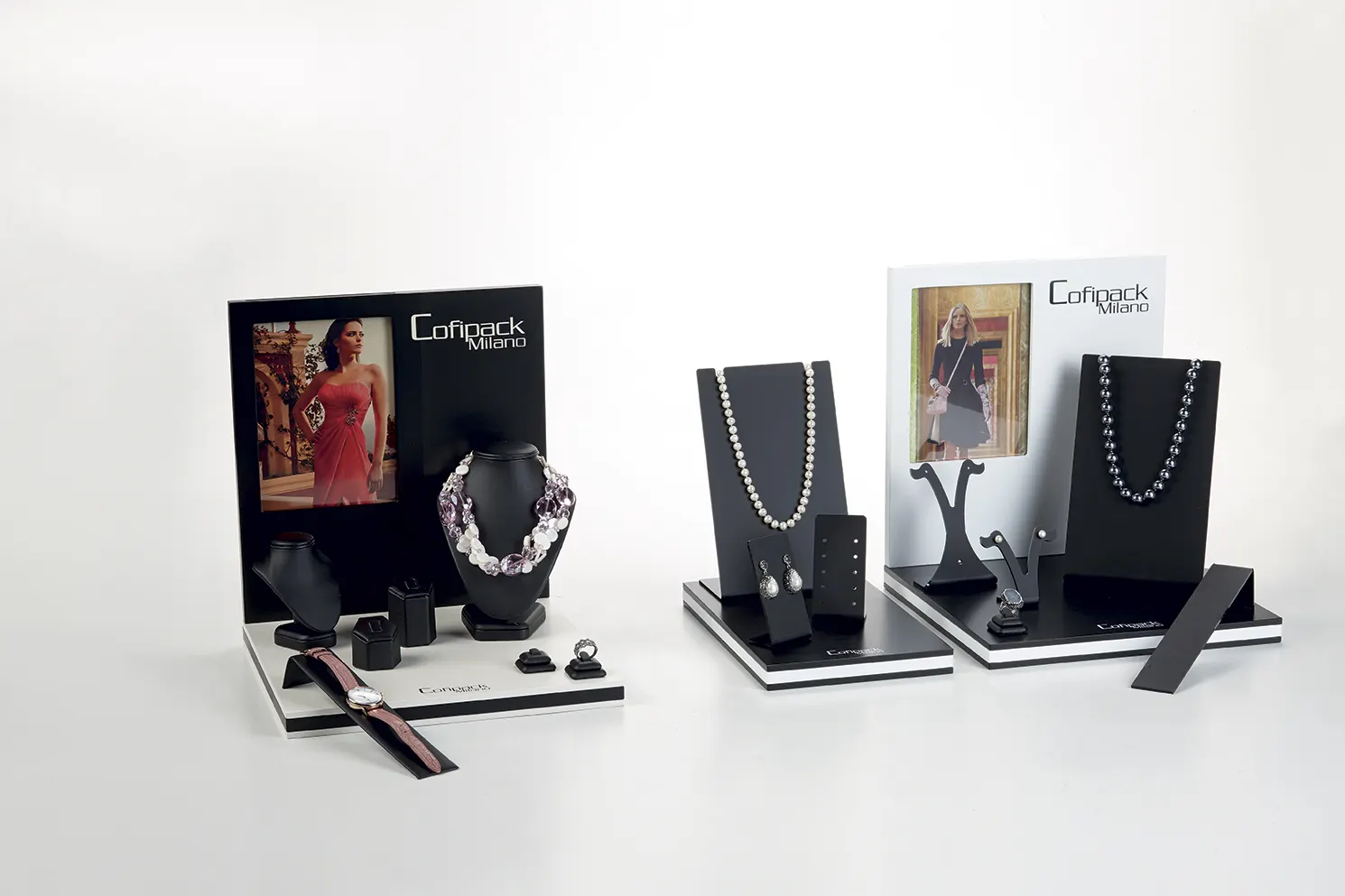 J 201 — displays for jewelry, Cofipack Milano